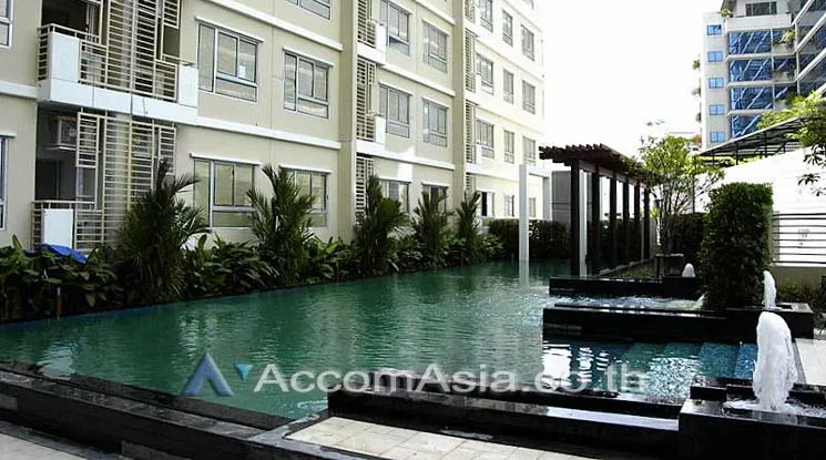  1 Bedroom  Condominium For Rent in Sukhumvit, Bangkok  near BTS Phrom Phong (AA12455)