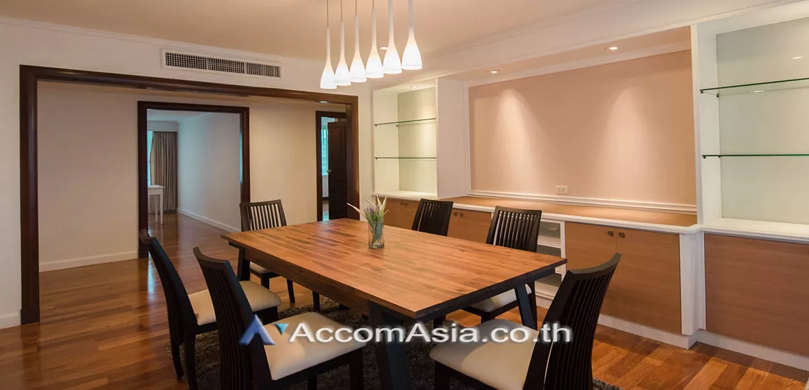 Big Balcony |  3 Bedrooms  Apartment For Rent in Sukhumvit, Bangkok  near BTS Asok - MRT Sukhumvit (AA12475)