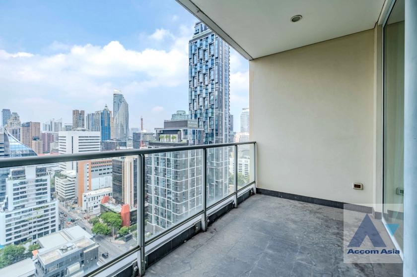 7  3 br Condominium For Rent in Ploenchit ,Bangkok BTS Chitlom at The Park Chidlom AA12548