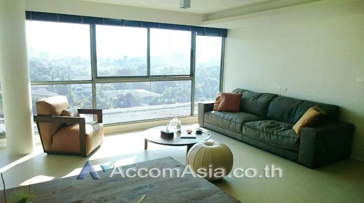  3 Bedrooms  Condominium For Rent in Sukhumvit, Bangkok  near BTS Phrom Phong (AA12571)