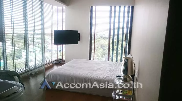  3 Bedrooms  Condominium For Rent in Sukhumvit, Bangkok  near BTS Phrom Phong (AA12571)