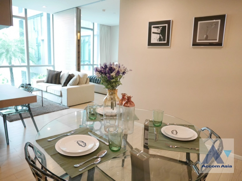  1 Bedroom  Condominium For Rent & Sale in Sukhumvit, Bangkok  near BTS Asok (AA12620)