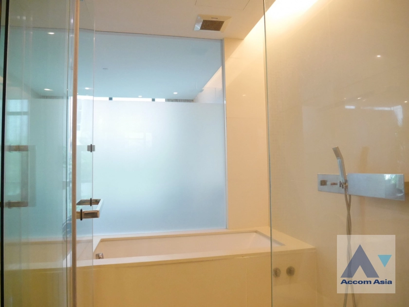 9  1 br Condominium for rent and sale in Sukhumvit ,Bangkok BTS Asok at The Room Sukhumvit 21 AA12620