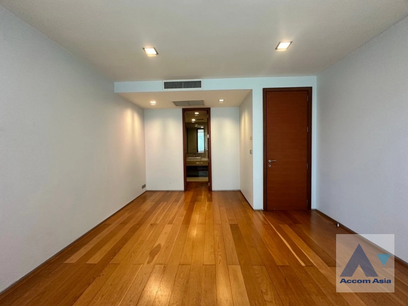 14  3 br Condominium For Rent in Sukhumvit ,Bangkok BTS Phra khanong at Ficus Lane AA12652