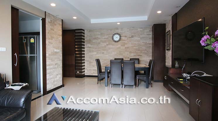  2 Bedrooms  Condominium For Rent in Sukhumvit, Bangkok  near BTS Ekkamai (AA12653)