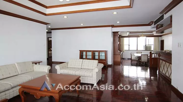 Big Balcony, Pet friendly |  3 Bedrooms  Apartment For Rent in Sukhumvit, Bangkok  near BTS Phrom Phong (AA12660)