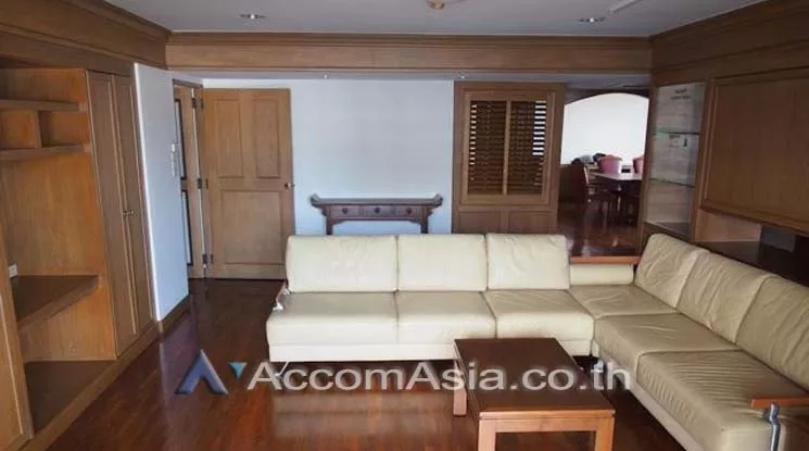  3 Bedrooms  Condominium For Rent in Sukhumvit, Bangkok  near BTS Phrom Phong (AA12736)