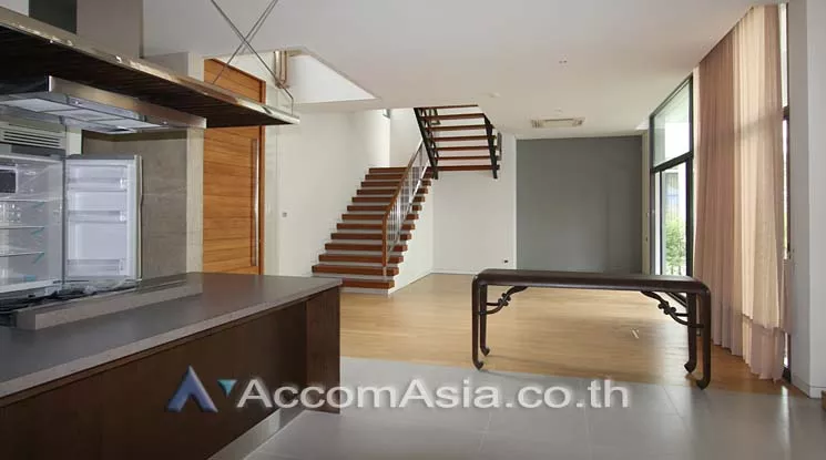 8  4 br House For Rent in Sukhumvit ,Bangkok BTS Phrom Phong at House with Private Pool AA12755