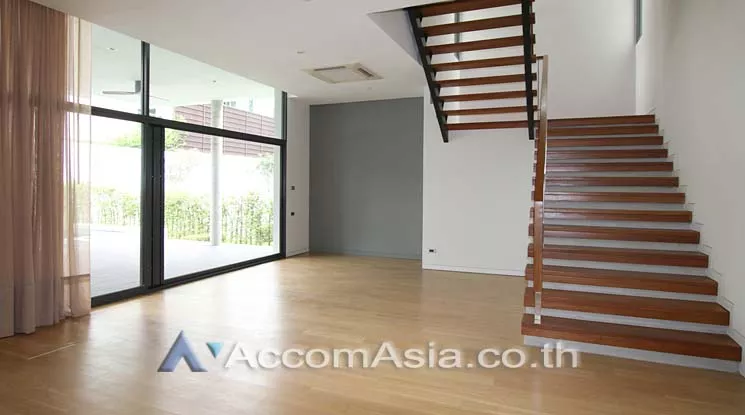 6  4 br House For Rent in Sukhumvit ,Bangkok BTS Phrom Phong at House with Private Pool AA12757