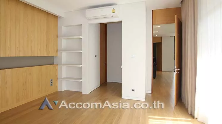 8  4 br House For Rent in Sukhumvit ,Bangkok BTS Phrom Phong at House with Private Pool AA12757