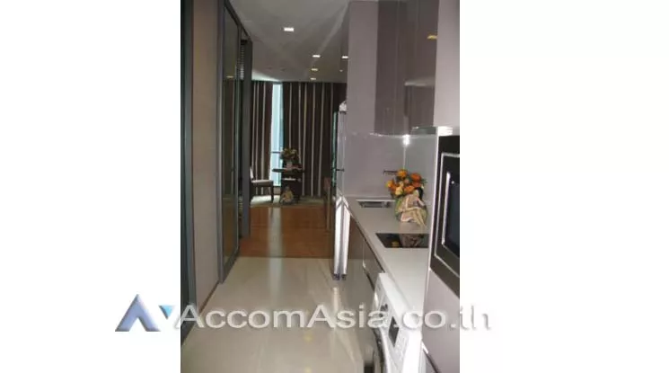  1 Bedroom  Condominium For Rent in Sukhumvit, Bangkok  near BTS Nana (AA12768)