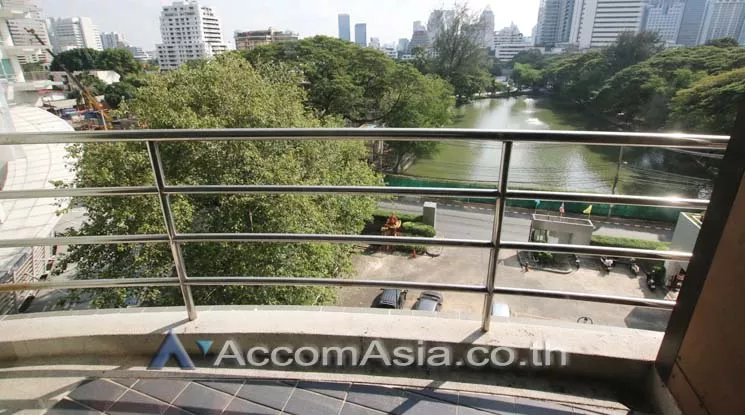 9  1 br Condominium For Rent in Ploenchit ,Bangkok BTS Ratchadamri at Baan Somthavil Ratchadamri AA12902