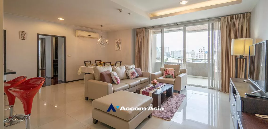 Big Balcony, Pet friendly |  2 Bedrooms  Apartment For Rent in Sukhumvit, Bangkok  near BTS Phrom Phong (AA12912)