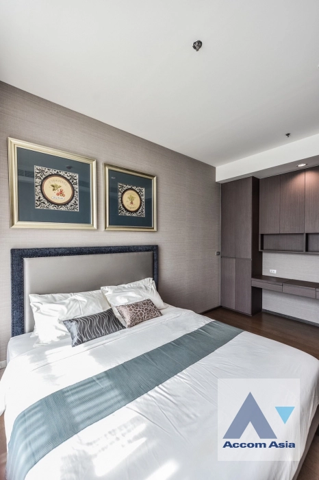 8  1 br Condominium for rent and sale in Silom ,Bangkok BTS Surasak at The Diplomat Sathorn AA12976