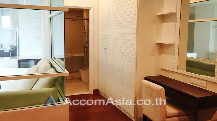  1 Bedroom  Condominium For Rent in Sukhumvit, Bangkok  near BTS Thong Lo (AA13081)