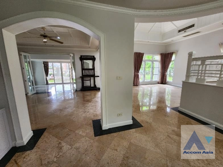 9  5 br House For Rent in Bang Na ,Bangkok  at Nantawan Village Srinakarin AA13082