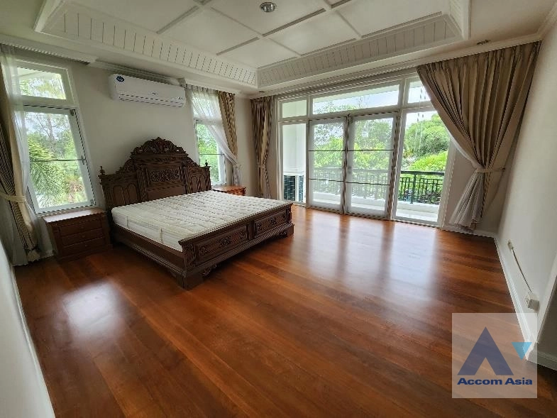 13  5 br House For Rent in Bang Na ,Bangkok  at Nantawan Village Srinakarin AA13082