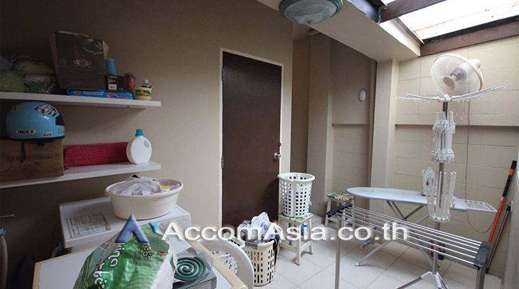 6  3 br House For Rent in sukhumvit ,Bangkok BTS Phrom Phong AA13094