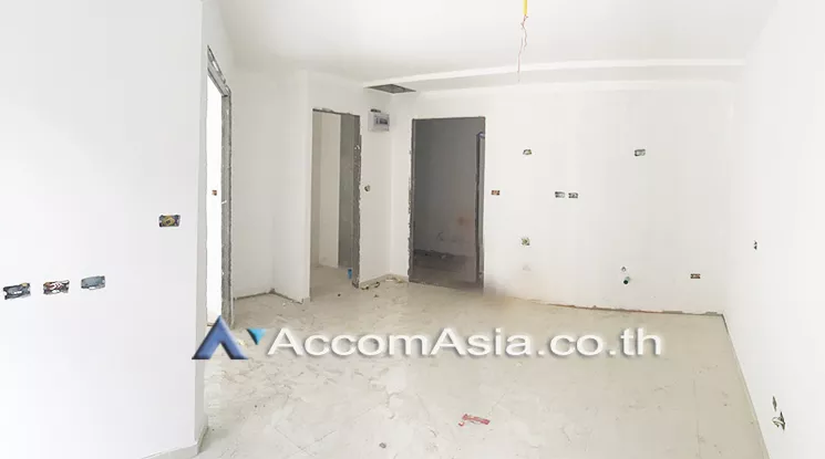 5  1 br Condominium For Sale in Sukhumvit ,Chon Buri  at City Garden Pratumnak AA13102