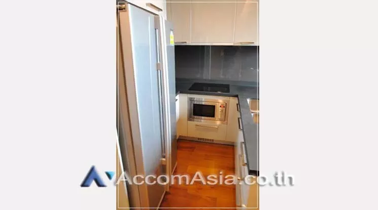  2 Bedrooms  Condominium For Rent in Sukhumvit, Bangkok  near BTS Thong Lo (AA13104)