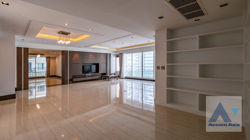 A whole floor, Pet friendly |  4 Bedrooms  Condominium For Rent & Sale in Sukhumvit, Bangkok  near BTS Phrom Phong (AA13195)