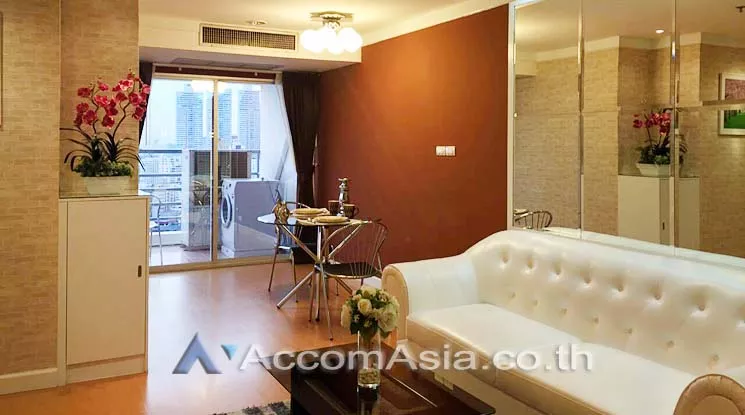 Pet friendly |  2 Bedrooms  Condominium For Rent & Sale in Sukhumvit, Bangkok  near BTS Phrom Phong (AA13206)