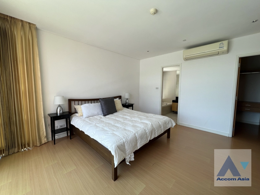 10  2 br Condominium for rent and sale in Sukhumvit ,Bangkok BTS Ekkamai at Fullerton Sukhumvit AA13279