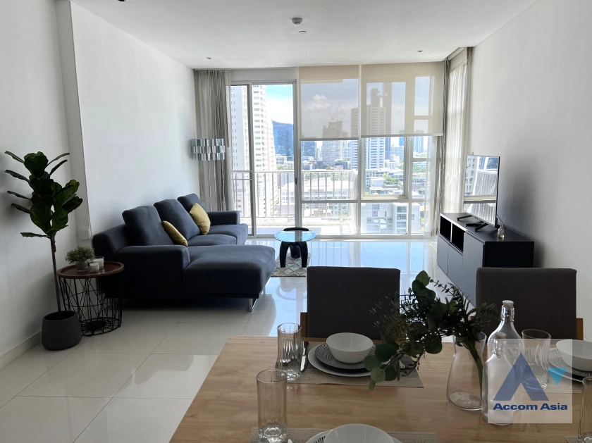 Pet friendly | Fullerton Sukhumvit Condominium  2 Bedroom for Sale & Rent BTS Ekkamai in Sukhumvit Bangkok