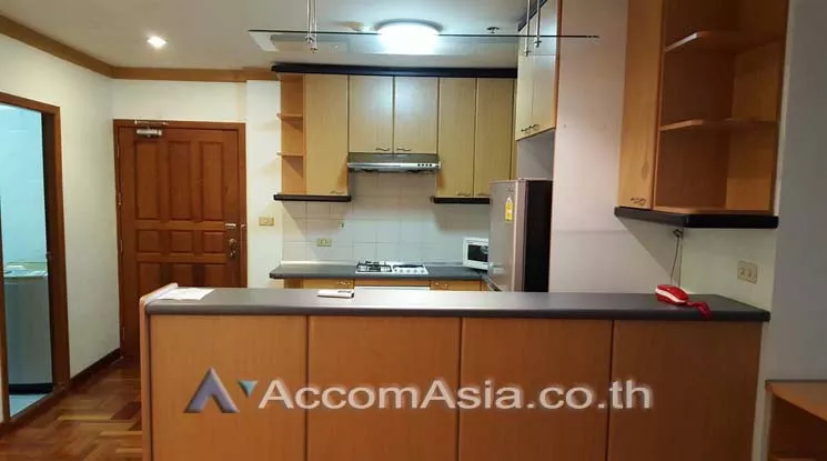  2 Bedrooms  Condominium For Rent in Sukhumvit, Bangkok  near BTS Nana (AA13290)