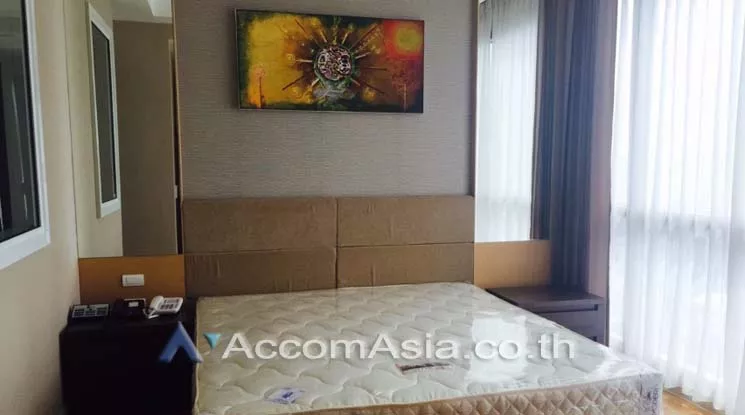  1 Bedroom  Apartment For Rent in Sukhumvit, Bangkok  near BTS Phrom Phong (AA13357)