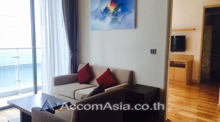  1 Bedroom  Apartment For Rent in Sukhumvit, Bangkok  near BTS Phrom Phong (AA13358)