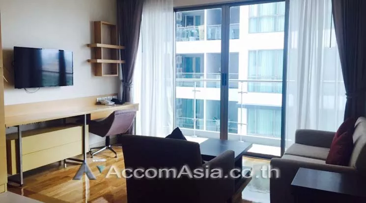  1 Bedroom  Apartment For Rent in Sukhumvit, Bangkok  near BTS Phrom Phong (AA13358)