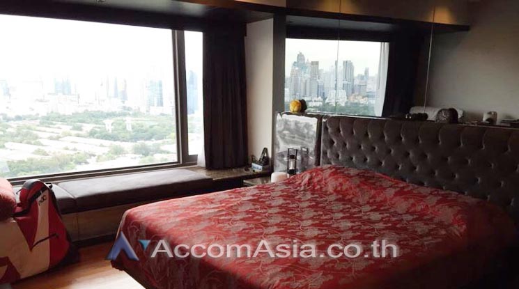  2 Bedrooms  Condominium For Rent & Sale in Sathorn, Bangkok  near MRT Khlong Toei (AA13427)