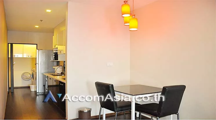  2 Bedrooms  Condominium For Rent in Sukhumvit, Bangkok  near BTS Thong Lo (AA13487)