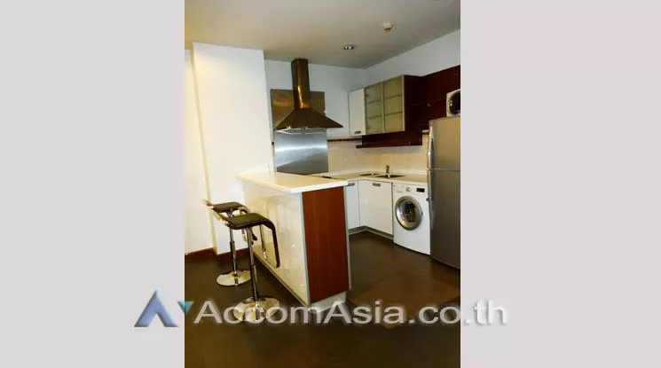  1 Bedroom  Condominium For Rent in Sukhumvit, Bangkok  near BTS Phrom Phong (AA13493)