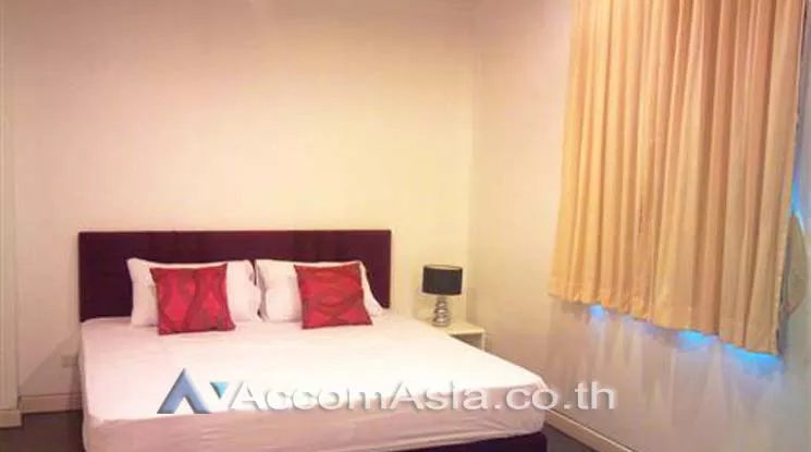  1 Bedroom  Condominium For Rent in Sukhumvit, Bangkok  near BTS Phrom Phong (AA13493)