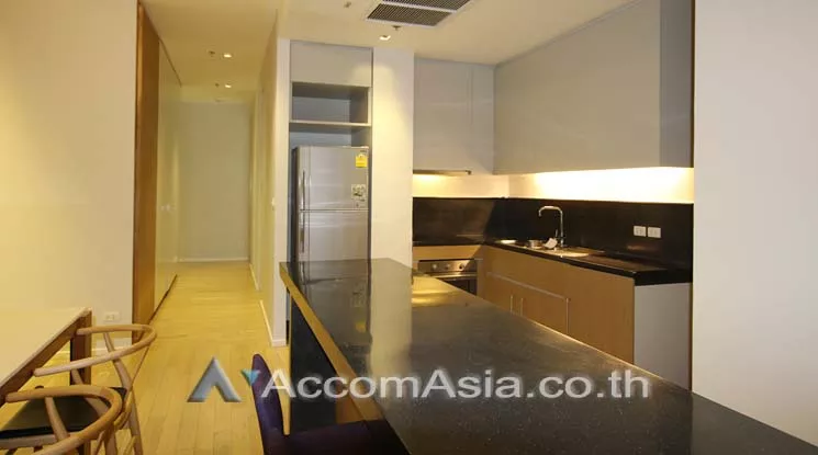  3 Bedrooms  Apartment For Rent in Sukhumvit, Bangkok  (AA13570)