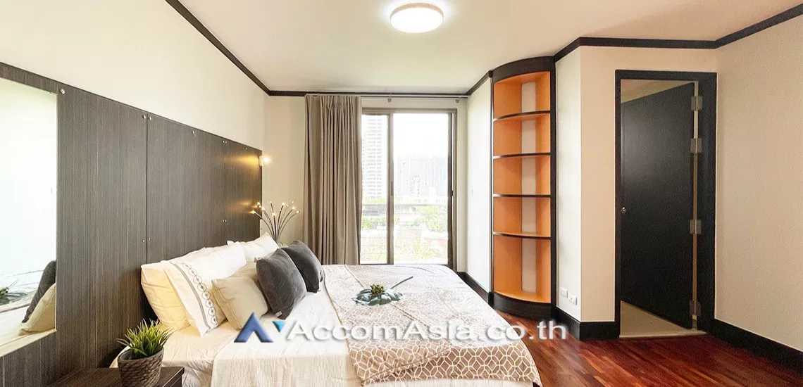 Pet friendly |  2 Bedrooms  Apartment For Rent in Sukhumvit, Bangkok  near BTS Thong Lo (AA13582)