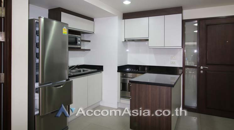 Big Balcony |  2 Bedrooms  Apartment For Rent in Sukhumvit, Bangkok  near BTS Asok - MRT Sukhumvit (AA13732)