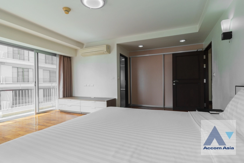 13  3 br Apartment For Rent in Sukhumvit ,Bangkok BTS Asok - MRT Sukhumvit at Peaceful residential AA13733