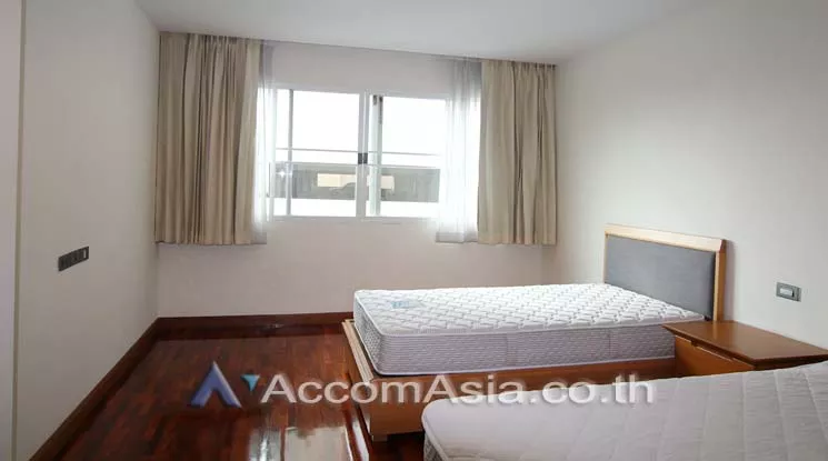 10  3 br Apartment For Rent in Sukhumvit ,Bangkok BTS Nana at Fully Furnished Suites AA13749