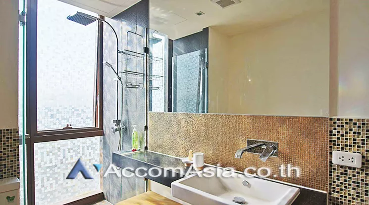 5  2 br Condominium For Rent in Sukhumvit ,Bangkok BTS Ekkamai at The Lofts Ekkamai  AA13910