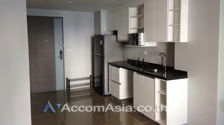  2 Bedrooms  Condominium For Rent in Sukhumvit, Bangkok  near BTS Asok - MRT Sukhumvit (AA13965)