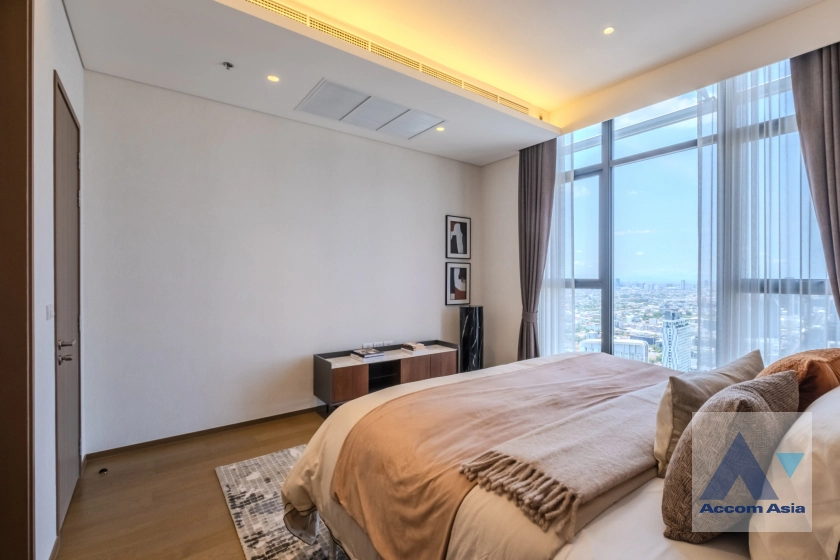 17  3 br Condominium For Sale in Sukhumvit ,Bangkok BTS On Nut at Ramada Plaza Residence AA14215