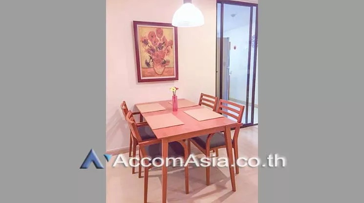  3 Bedrooms  Condominium For Rent in Sukhumvit, Bangkok  (AA14267)