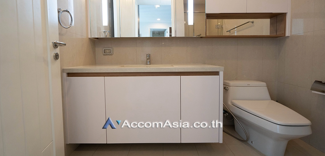 9  2 br Condominium For Rent in Ploenchit ,Bangkok BTS Chitlom at Q Langsuan  AA14380