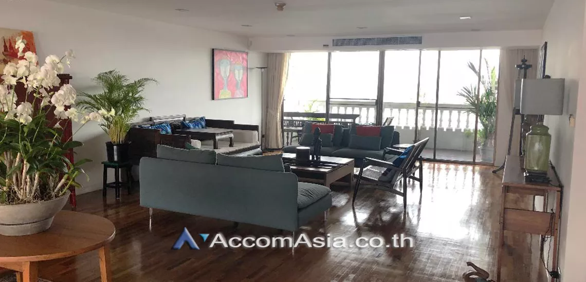 Pet friendly |  2 Bedrooms  Apartment For Rent in Sukhumvit, Bangkok  near BTS Asok - MRT Sukhumvit (AA14389)