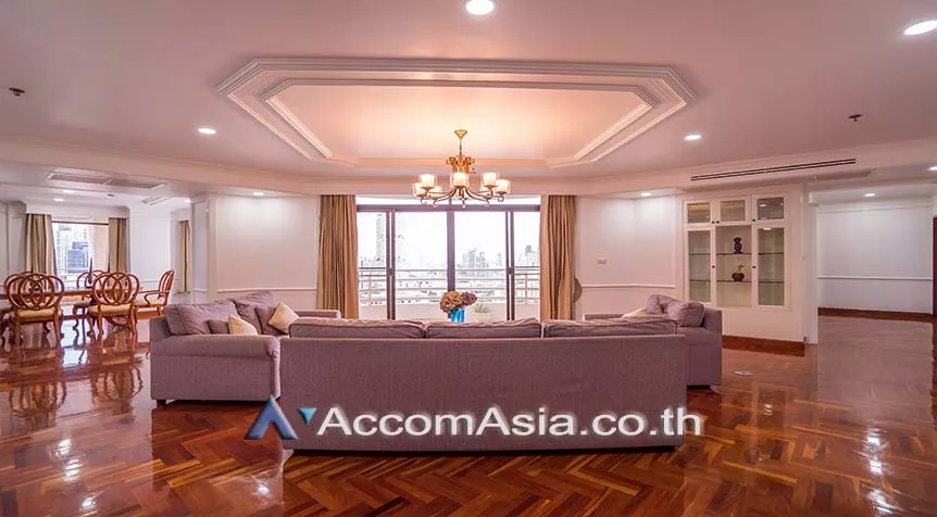 Pet friendly |  3 Bedrooms  Condominium For Rent in Sukhumvit, Bangkok  near BTS Phrom Phong (AA14403)