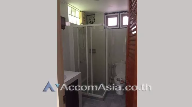 4  4 br House For Rent in Pattanakarn ,Bangkok  AA14429