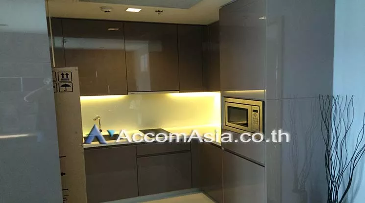  1 Bedroom  Condominium For Rent in Sukhumvit, Bangkok  near BTS Nana (AA14503)